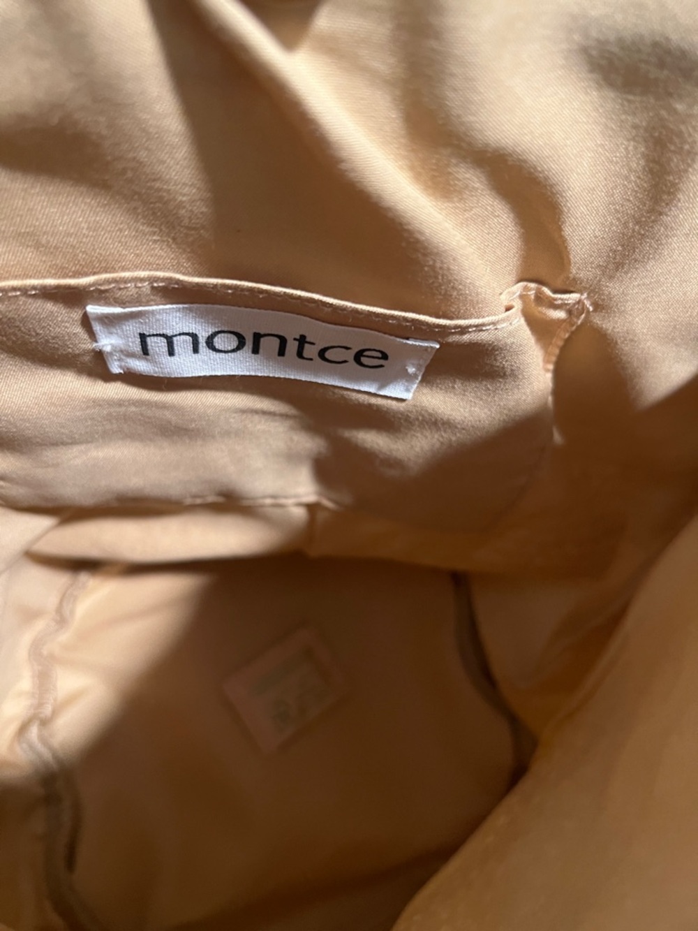 Montce Straw Drawstring Crossbody / Shoulder Bag NWT” - Picture 4 of 4